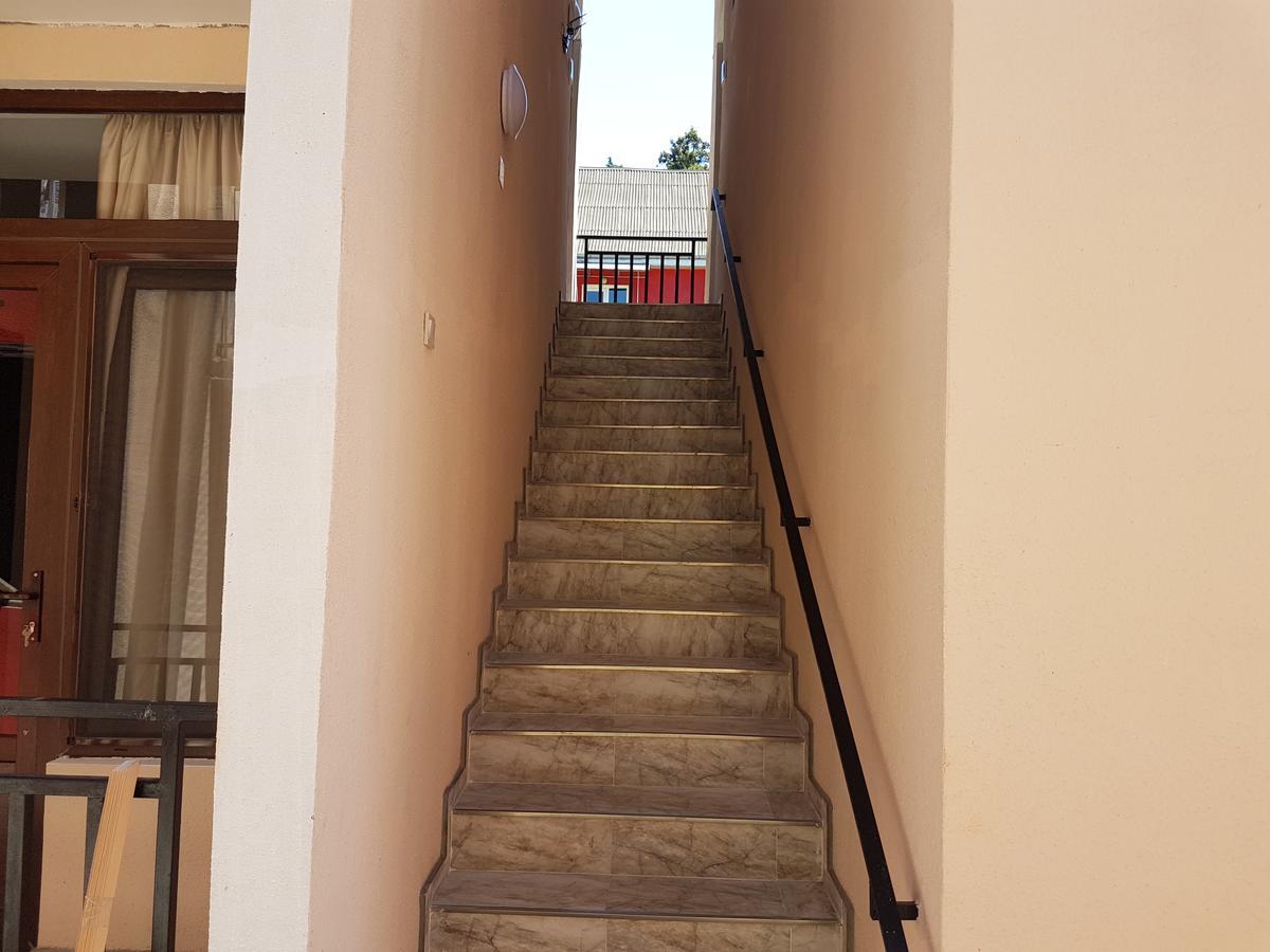 Apartment Nodmax 乌雷基 外观 照片
